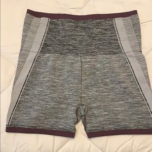 Athleta Shorts new without tag